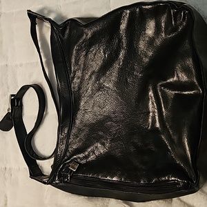 Perlina New York Leather Shoulder Bag